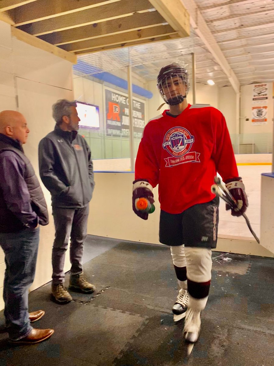🏒Pics from the All Stars games on New Years Day! So PROUD of our all stars for representing Hendy Puck! Happy New Year!⚫️🎉🥳