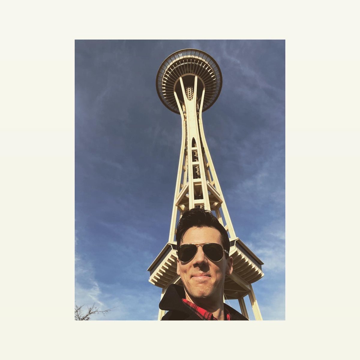 scottwhoatson's tweet photo. Seattle you total babe….. great times with great people….
Shows ✔️
New years ✔️
Jet lag ✔️
Good time ✔️
Most photos unsuitable for social media ✔️
#seattle #ontour #pottedpotter #usa #newyears #happynewyear #actorslife #theatre #spaceneedle #wecominghome #upupandaway https://t.co/OOyhGfxC1o