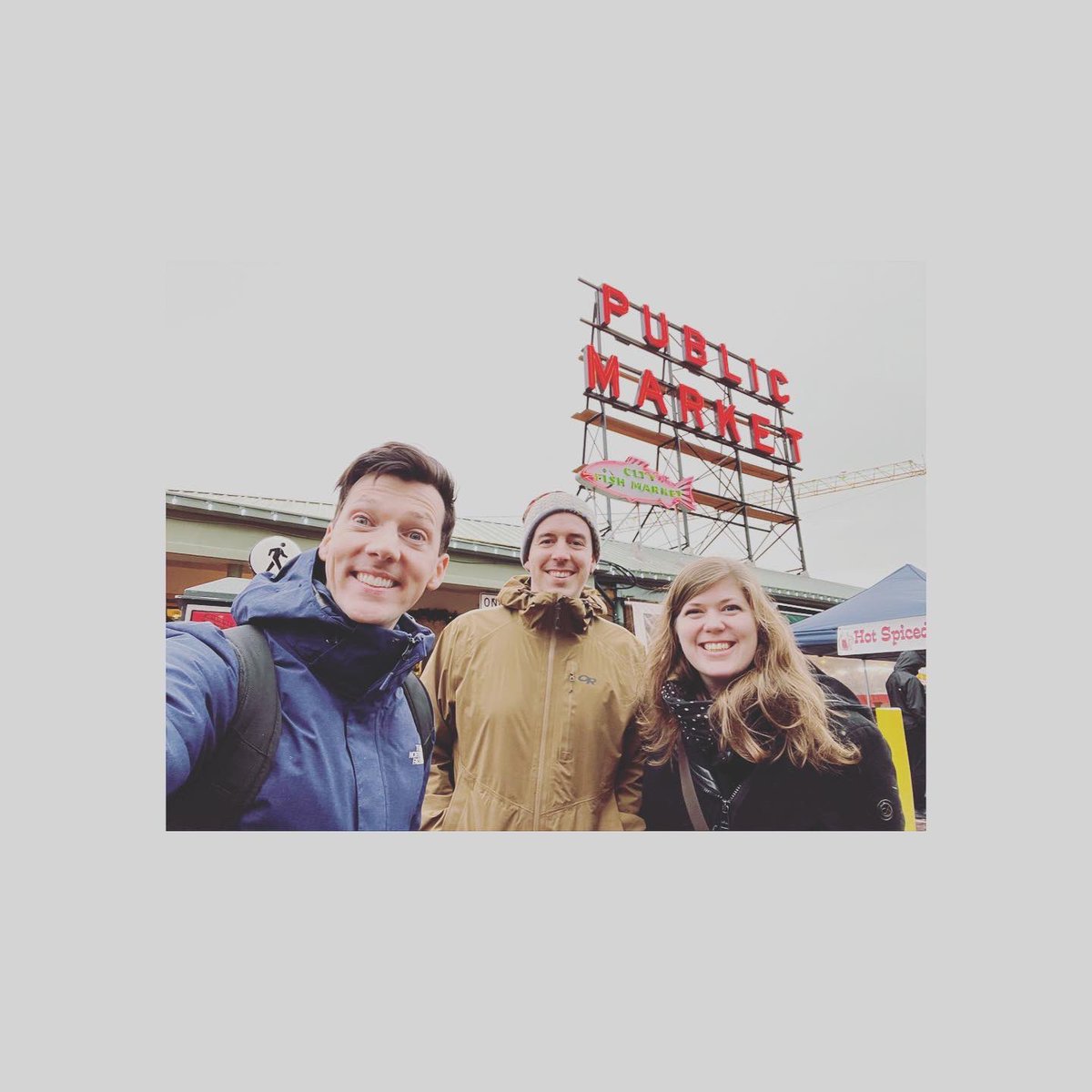 scottwhoatson's tweet photo. Seattle you total babe….. great times with great people….
Shows ✔️
New years ✔️
Jet lag ✔️
Good time ✔️
Most photos unsuitable for social media ✔️
#seattle #ontour #pottedpotter #usa #newyears #happynewyear #actorslife #theatre #spaceneedle #wecominghome #upupandaway https://t.co/OOyhGfxC1o
