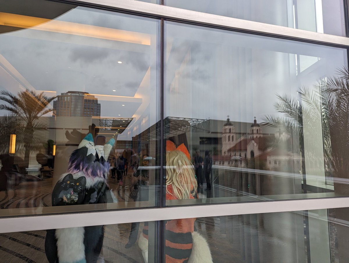 Griffonner_Wolf's tweet image. A story in 4 parts~

Ft @drkmggy and @CaseyCervinus 
#PDFC #PDFC2022 and #PDFC2023