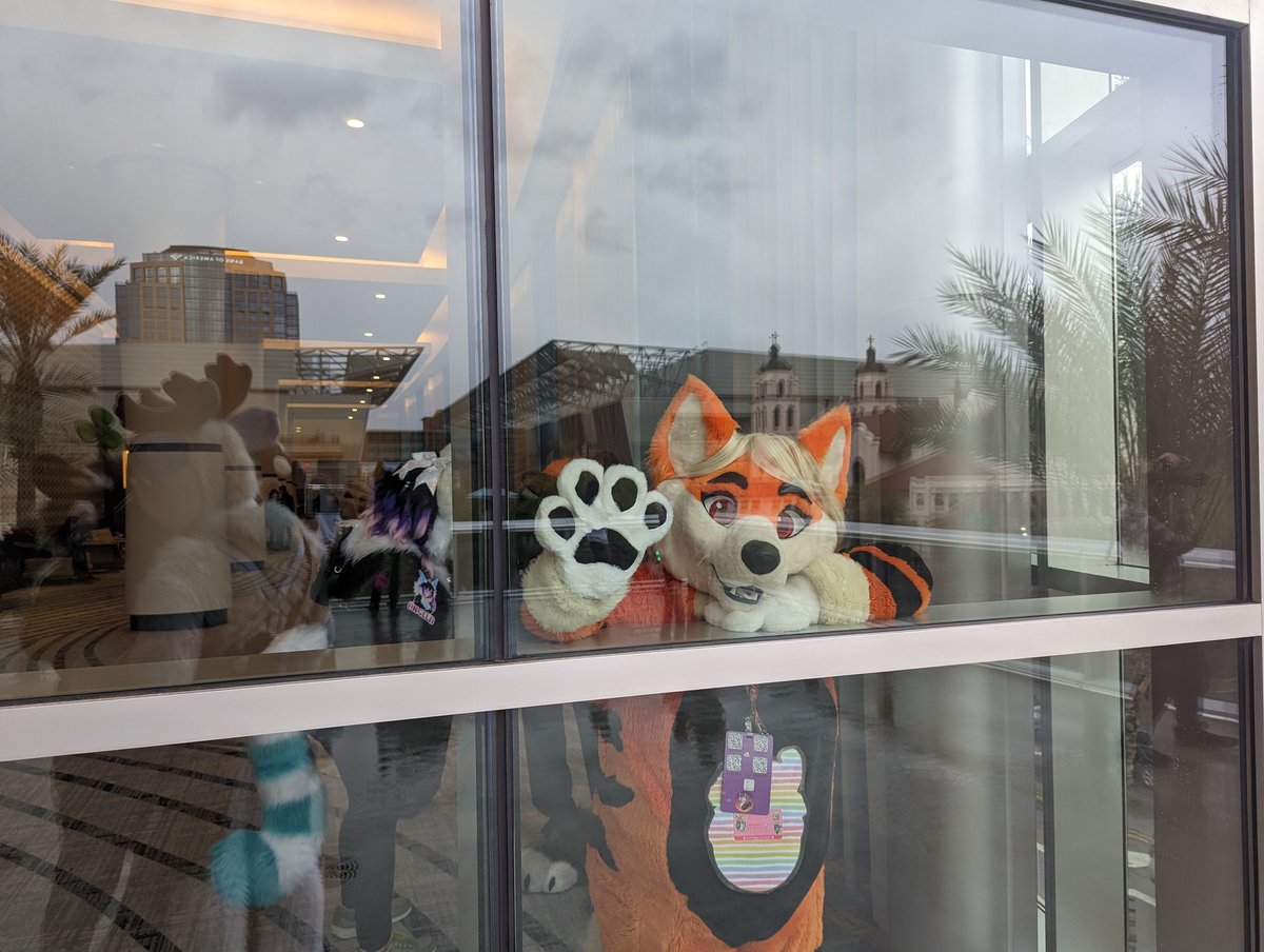 Griffonner_Wolf's tweet image. A story in 4 parts~

Ft @drkmggy and @CaseyCervinus 
#PDFC #PDFC2022 and #PDFC2023