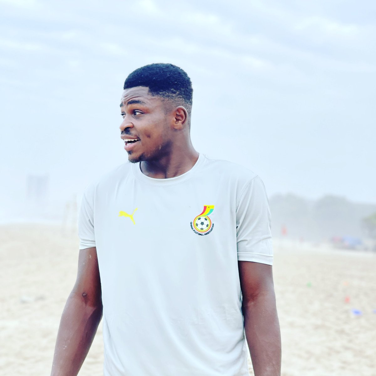 BraDynasty2's tweet photo. Good morning #تعليق_الدراسة #whatsappdown #WhatsApp #efiaodo #RCLPSG #DingYuxi #FarFromHome https://t.co/tge0OLKJZl