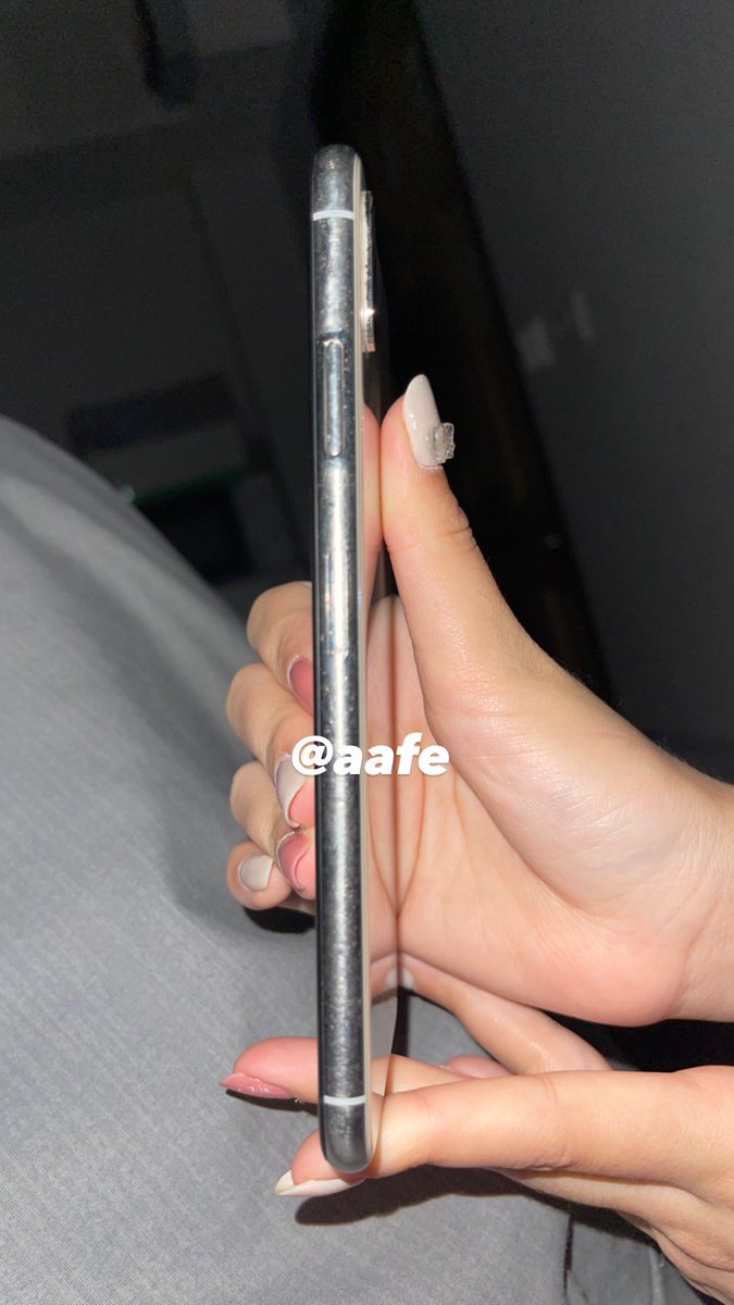 aafe10936417's tweet photo. #ส่งต่อไอโฟน #ไอโฟนมือสอง #โทรศัพท์มือสอง #ส่งต่อไอแพด #ส่งต่อiphone #ส่งต่อ Iphone XS max 64GB สีขาว 
-ไม่มีกล่อง,อุปกรณ์
-กระจกกล้องหลังแตก
-จอเป็นเส้นเขียว
-ตัวเครื่อง,หน้าจอมีรอยขีดข่วย
*แต่ยังสามารถใช้ได้ปกติ*
✨✨ 7400✨✨
ส่งฟรี, นัดรับได้ในกรุงเทพ/นนท์ค่า https://t.co/dfPZbyu0v3