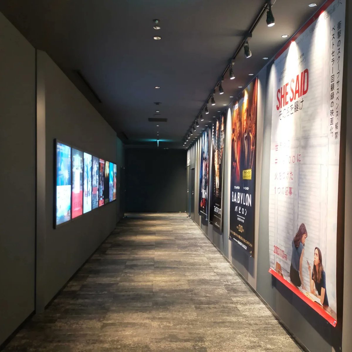 MrsYell's tweet photo. ホイットニーの自伝映画を見て来ました なかなか良かったです。才能豊富なシンガーにありがちな死に様で本当に残念。生きている間に生の歌声が聞きたかった! 美人薄命とはこの事ですね!?
⁡ #映画鑑賞  #映画大好き #ホイットニー・ヒューストン  #WhitneyHouston 
https://t.co/IWDuhqn2Yh https://t.co/aEiSPNfavw