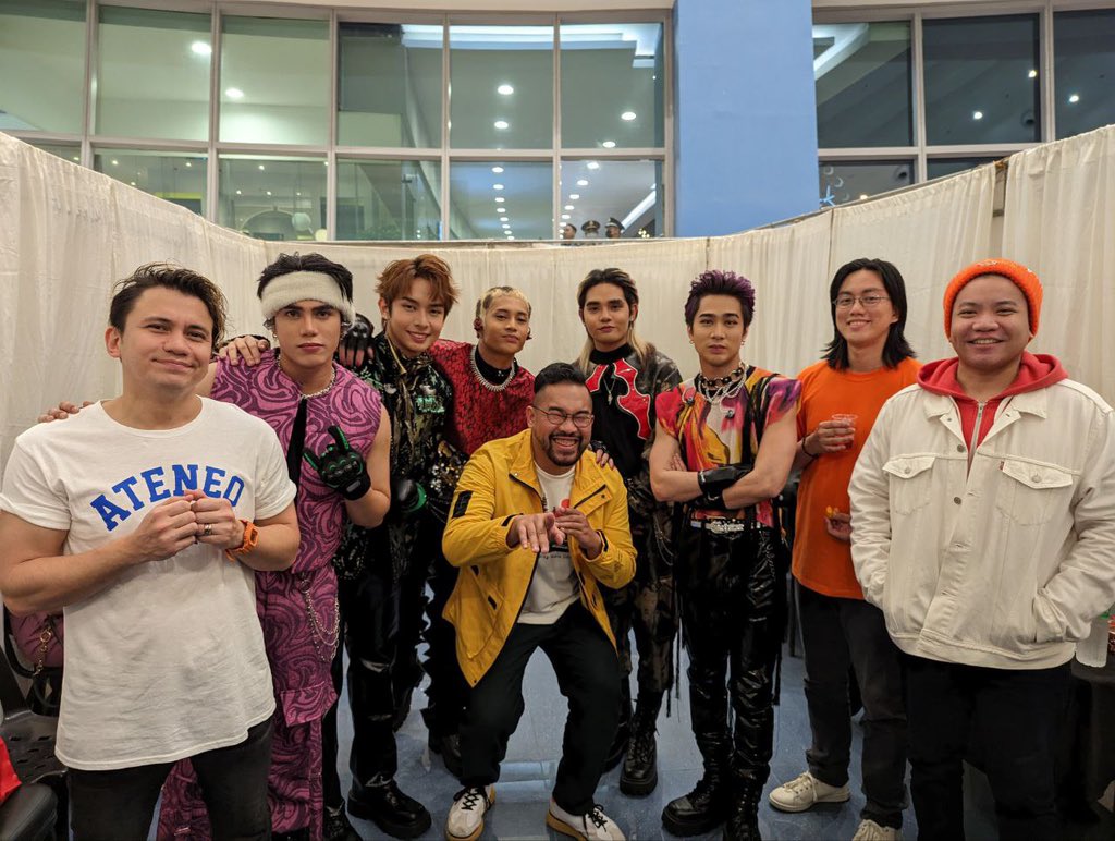 SpongeColaPH's tweet photo. Ano nga ba ulit pinaguusapan natin dito @SB19Official?🤣 #SB19 #SpongeCola #MOACountdownto2023 https://t.co/gh8Qc2eOav