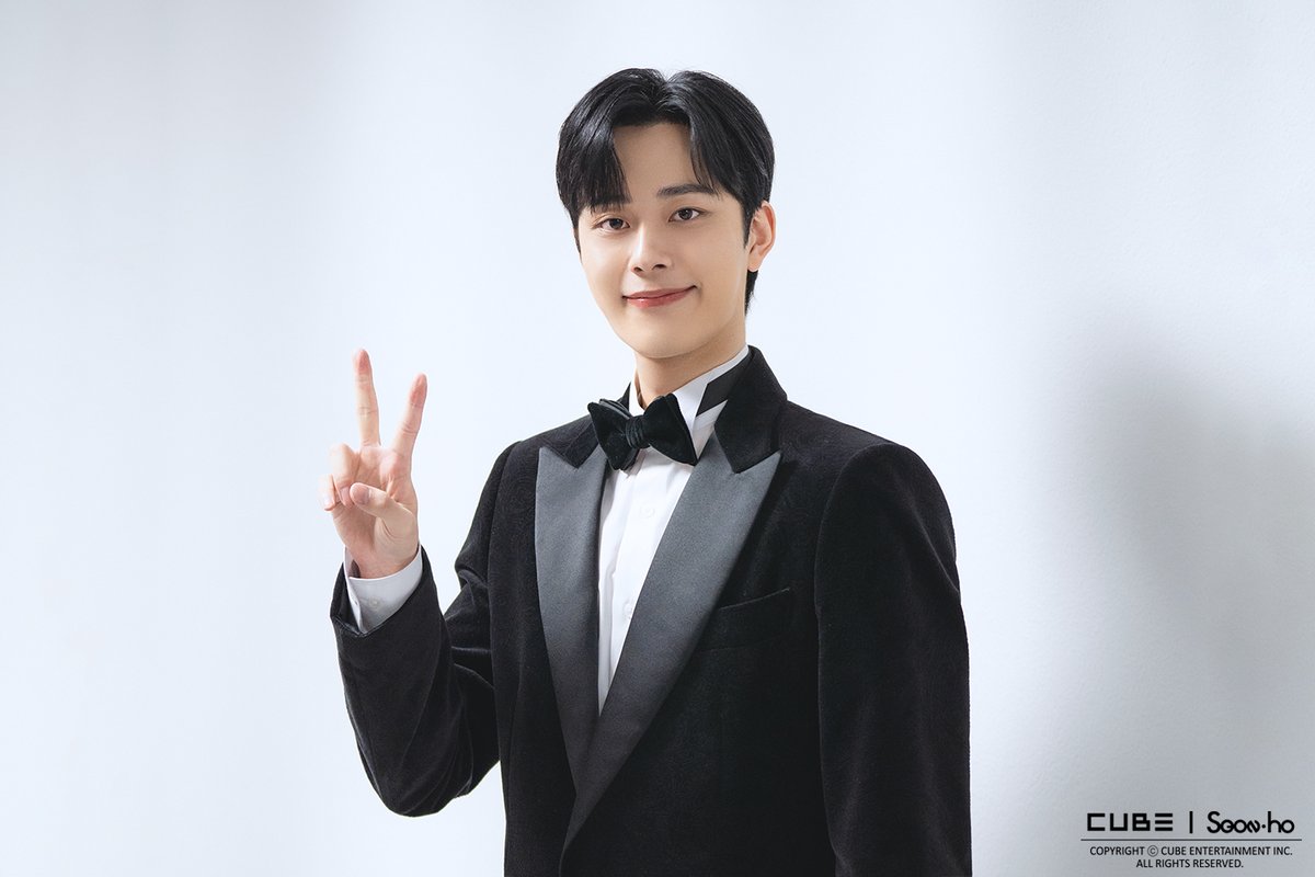 [📸] <2022 KBS 연예대상> 비하인드

더 많은 사진은 유선호 U CUBE Media 게시판에서 확인해주세요!
▶ bit.ly/3IdNABs

#유선호 #YOO_SEONHO
#2022KBS연예대상