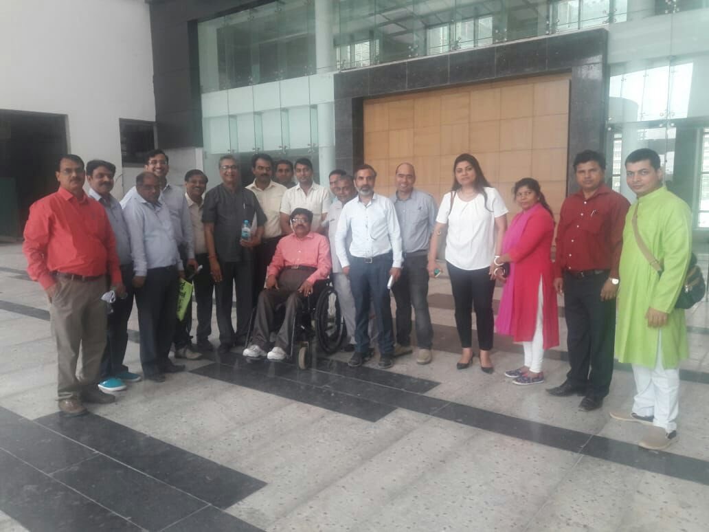 katakwal's tweet photo. @OfficialGNIDA #RPS02 #ZETA2 12 वर्ष के लंबे इंतजार के बाद भी पूरा भुगतान करने के उपरांत भी कब्जे के लिए दर-दर भटक रहे है @rituias2003 मैडम जी नए साल में आप की कृपादृष्टि की हम सभी को अपेक्षा है। @PMOIndia @myogioffice @NandiGuptaBJP @DhirendraGBN @tricitytoday @THNewDelhi https://t.co/hikm7PlN6i