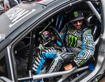 Ken Block ha fallecido tras un accidente en moto de nieve. Noticia increíble confirmada por su equipo. La moto volcó y cayó sobre él cuando montaba en una estación de Utah. Piloto de Rallys y leyenda del drift tenía 55 años.🙏 #block