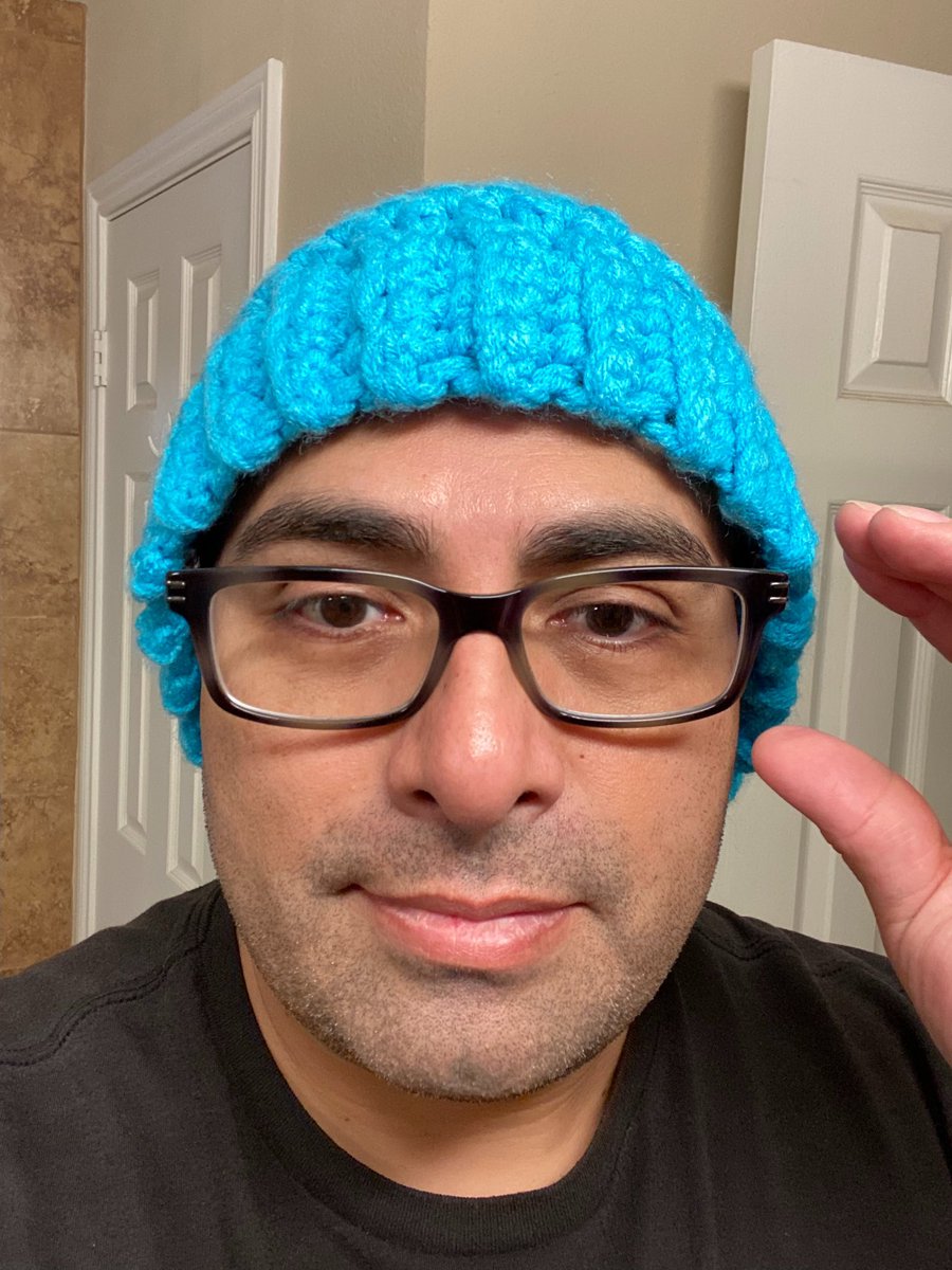 interlacing_web's tweet image. Had to dust off the ol’ crochet hook and make this oversized sleep cap. It’s quiet cozy! #menwhocrochet #crochet #beanie