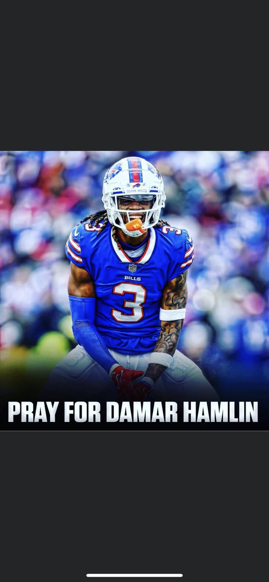 casmogtest's tweet photo. Prayers for Hamlin and his family 🙏🏻🙏🏻n https://t.co/exlUePu23o