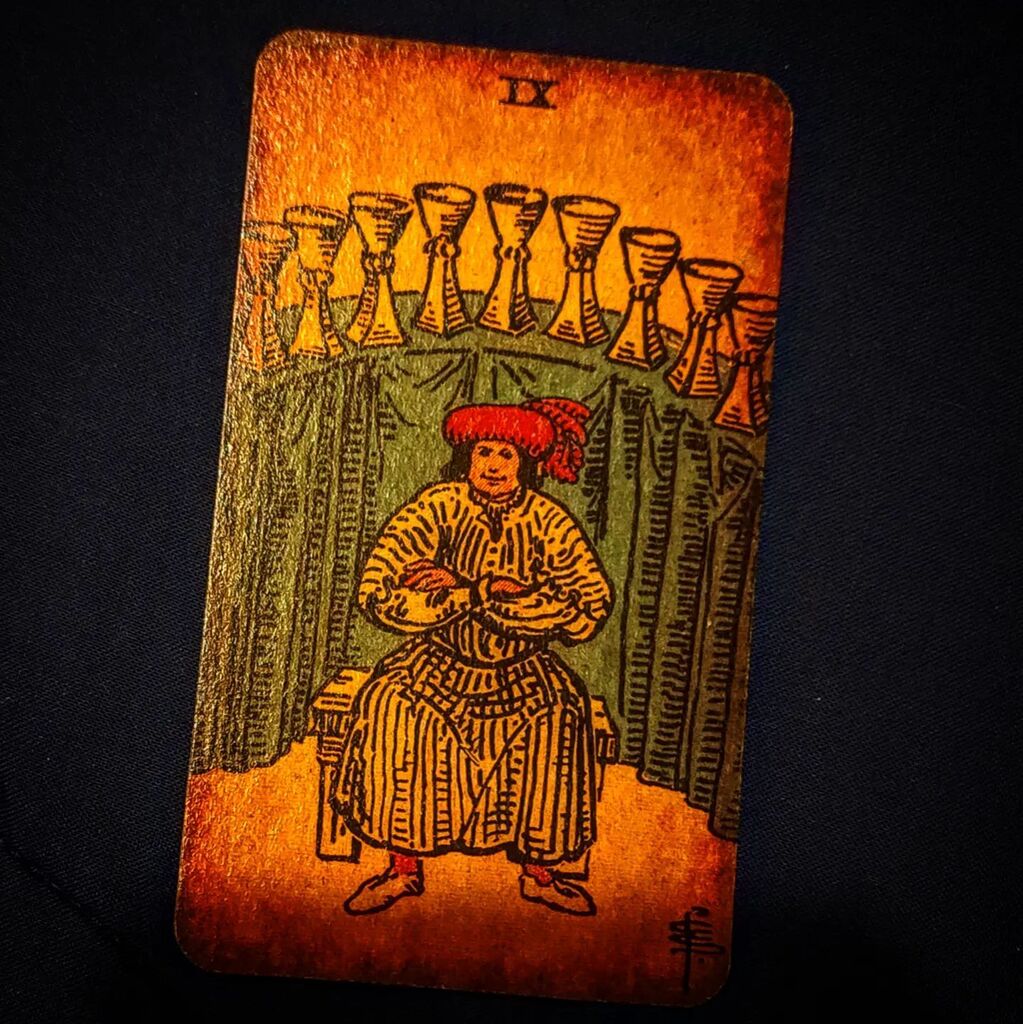 BaneTarot's tweet photo. Release the desire for prosperity and happiness. Let happiness find you.

What should I release from today? #tarot #tarotcards #tarotreading #tarotreadersofinstagram #tarotreadersofig  #dailytarot #cardoftheday #tarottracker #tarottribe #tarotcommunity #… https://t.co/n1tNb6kAIL https://t.co/aHjPJP3G7M