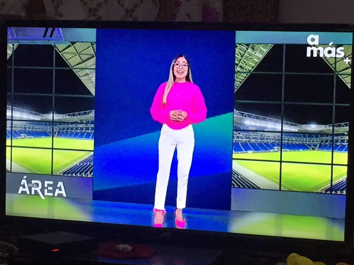 Xtian_Axobyt's tweet photo. Se ve genial!!! La nueva imagen #EnElArea @nooleeaportela @Aylin_ABQ @roalcantarai se ven geniales!!! @aztecapuebla 💥💥💥🎈🎈🎈🎈🚨🚨🚨🚨🥳🥳🥳🥳🎁🎁🎁🎁🎁💫💫💫💫💫 feliz 2023!!! https://t.co/Bnbxpd7UxP