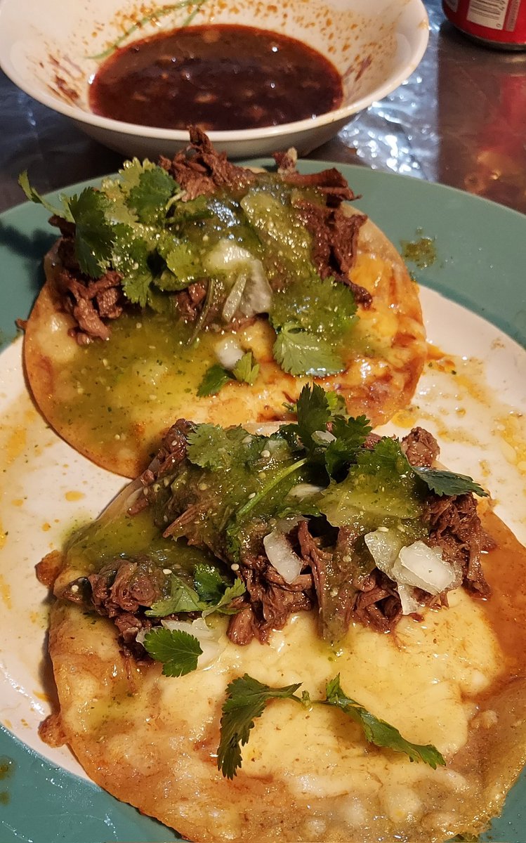dr_davidsanchez's tweet photo. Birria vampiro tacos with consomme. Tortilla was lightly fried, topped with cheese, and then dipped in the stew before being topped with birria. I ate five of these fuckers. #FuckingDelicious #Birria #BirriaTacos #NewYearsLeftovers https://t.co/D6JCuqGrU7