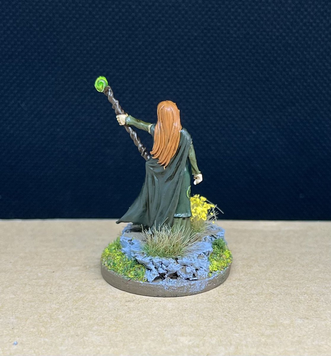DMCFFD's tweet photo. First 2 figures of 2023 done. Wood Elf enchantress I believe is from @HeresyMinis, and a British Hunter for #silverbayonet from Northstar. #6mmrpc https://t.co/m0wDDglt6u