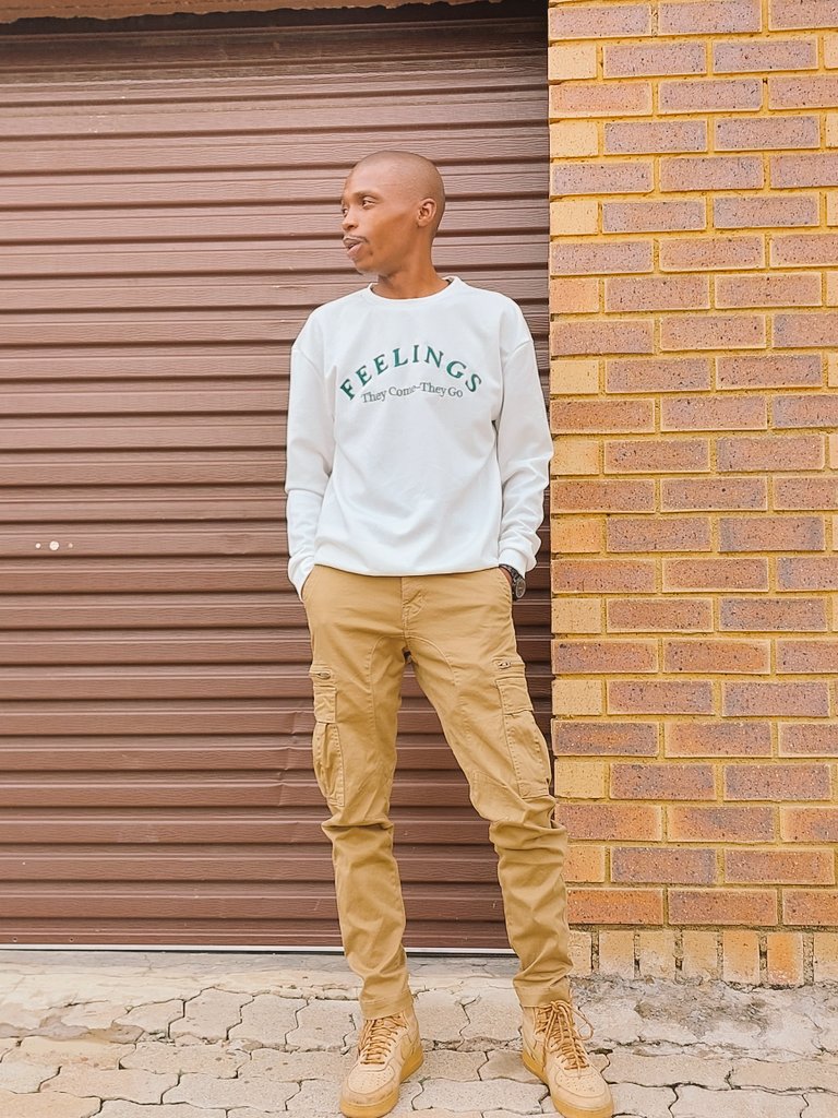 0744884707's tweet image. Success is not final; failure is not fatal: