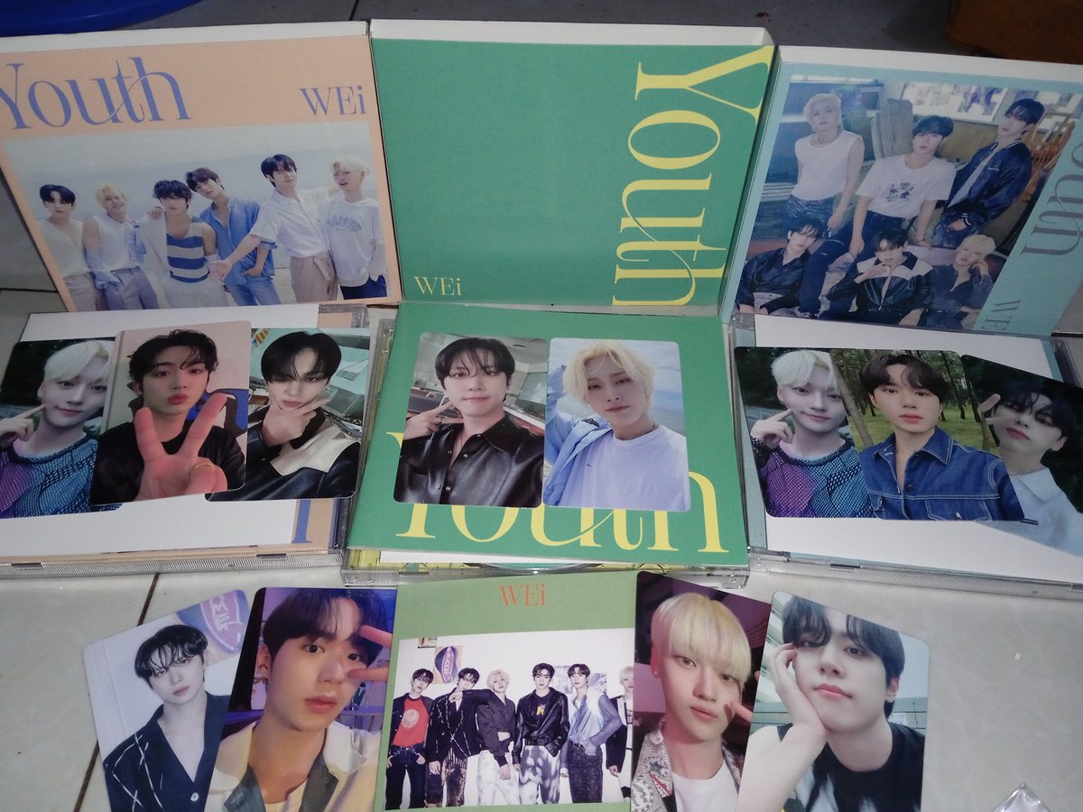 bbyocat's tweet photo. @Prettyprojectt_ 
Album Jepang pertama yg gue punya maaf baru sempet unbox padahal sampe nya udah lama😢
Makasih admin, kk adminnya sabar dan baik banget 🥰
Dpt freebies nya juga ngga nanggung² jadi bisa dipake sandalnya ☺ https://t.co/LUYnd7lXxw