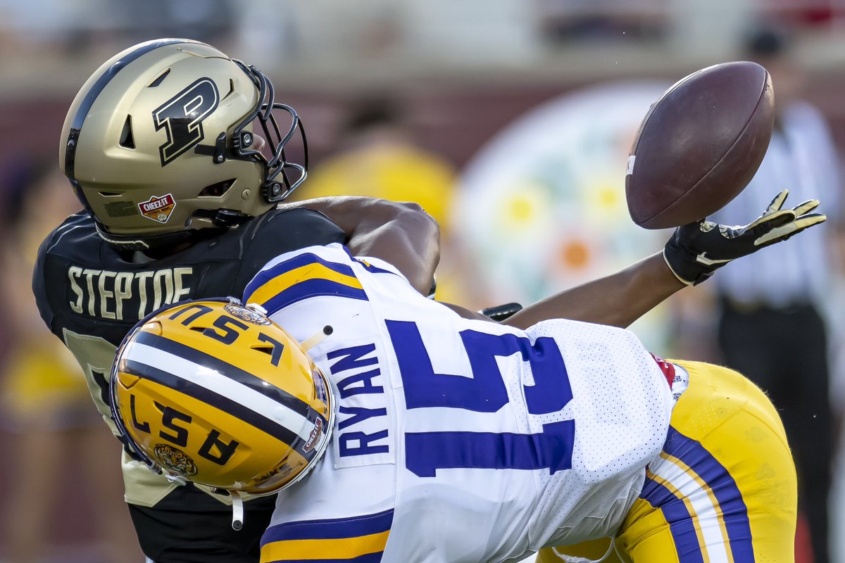 #4favs from the 2nd half of Purdue vs LSU in the Citrus Bowl 
#purdue #BoilerUp #CheezItCitrusBowl #CampingWorld2023