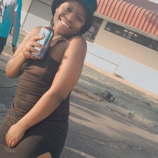 thaandazo's tweet photo. #NewProfilePic https://t.co/xfZLZFjZrb