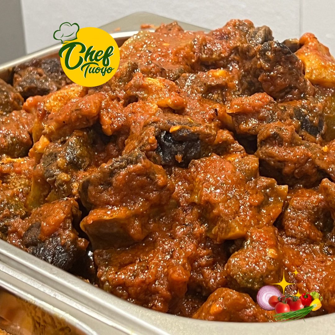 Imagine this:
•
•
A hot plate of rice and some of this tasty assorted meat stew😋

#eventchef #pepperedmeat #nigeriancatererinuk #jollof #frozenreadymeals #naijafoodinlondon #naijafoodinuk #nigerianfood #Naijareadymealsuk #nigerianfooduk #bestnaijafooduk #cheftuoyo #foodblog