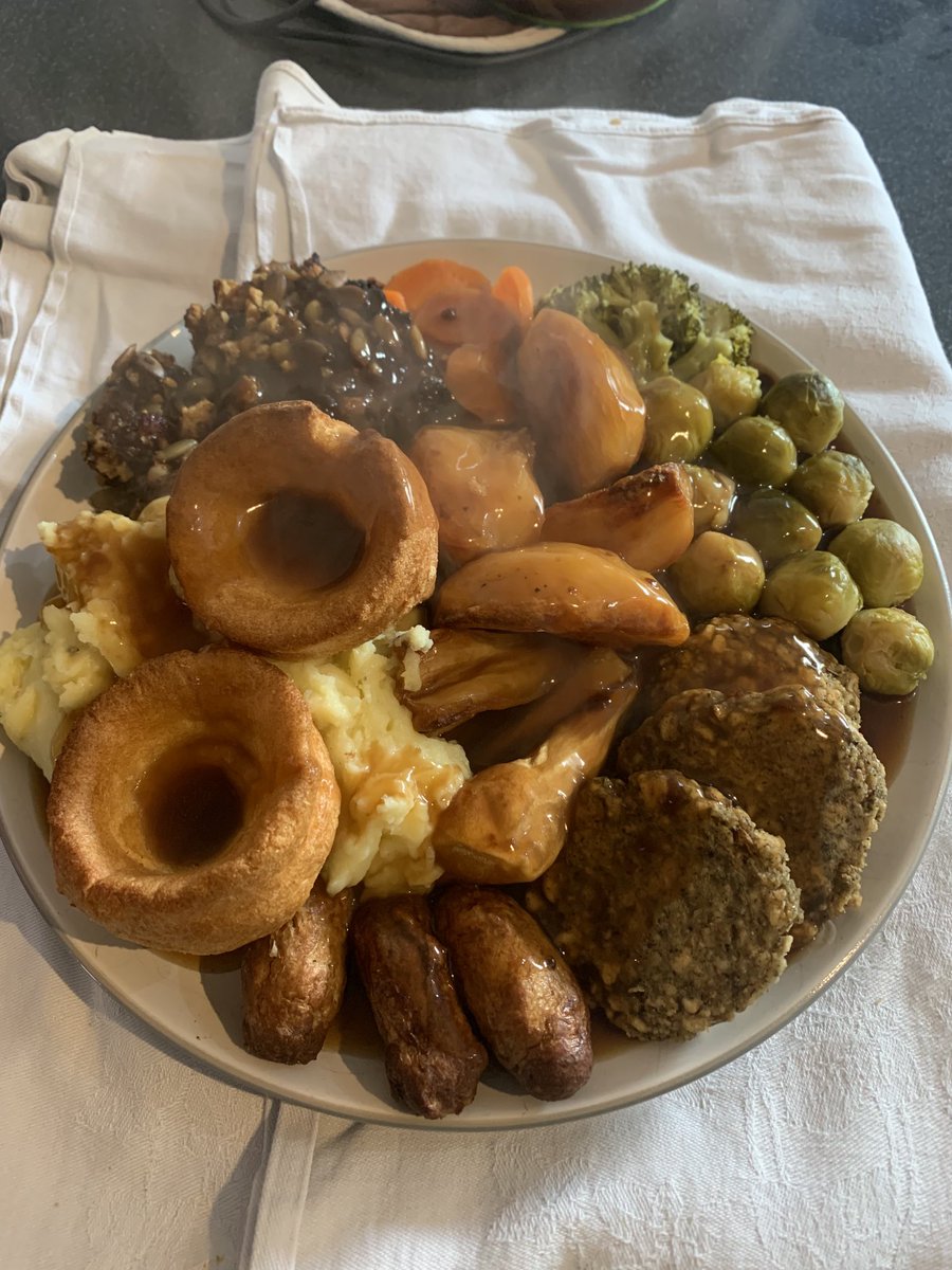 aston1970ap's tweet photo. @ratemyplatenow
Rate my plate by Lynndiloo #nutroast #roast 😋 https://t.co/qSknMIFg7Q