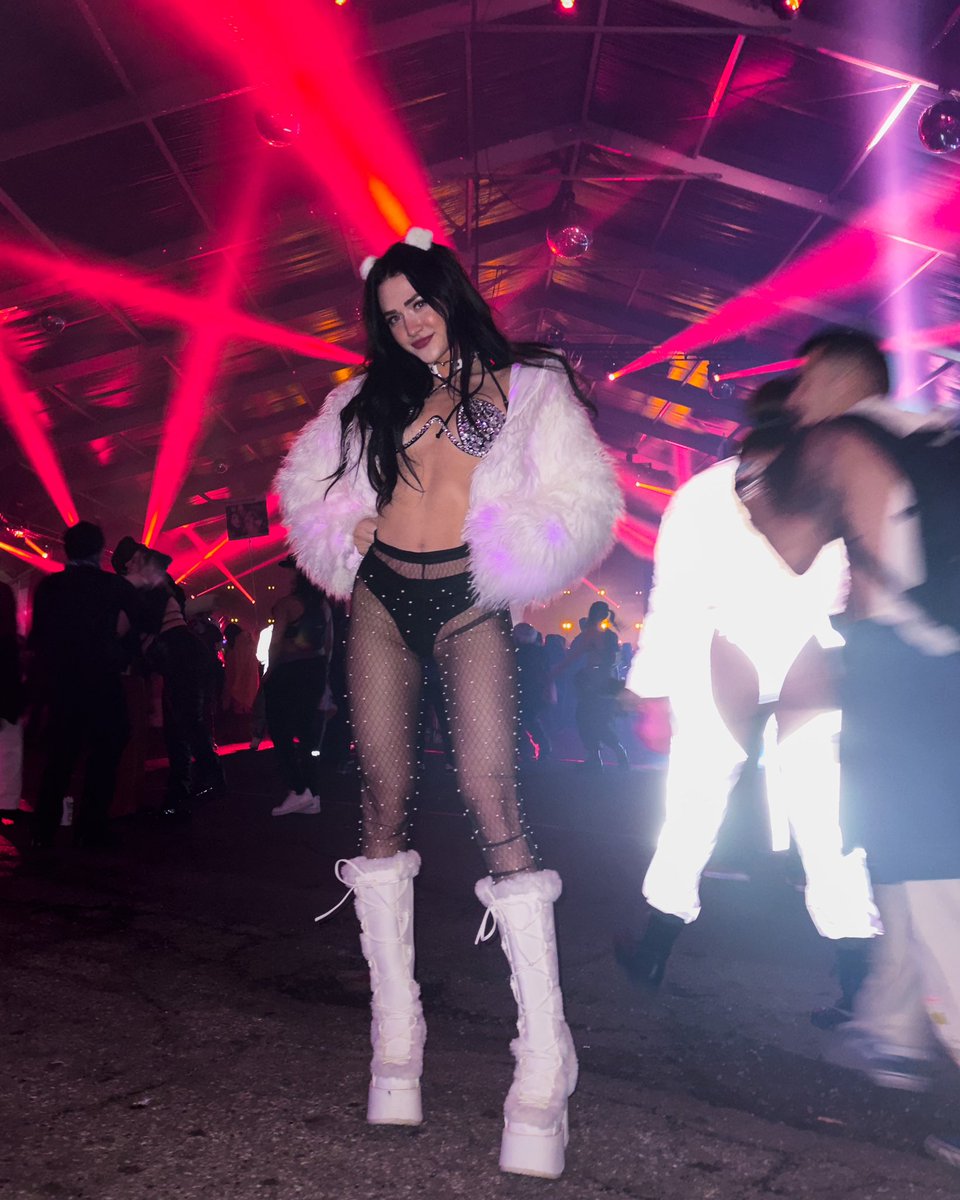 Evgeniya 🦋 on Twitter: "http://Hoo.be/Yevaleva"