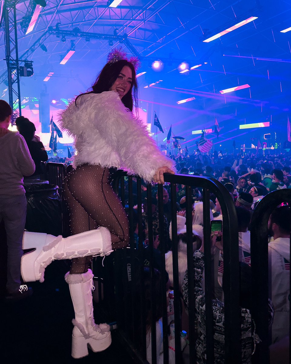 Evgeniya 🦋 on Twitter: "http://Hoo.be/Yevaleva"