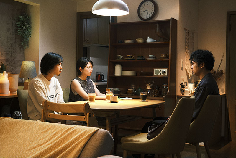 lovecinemalove's tweet photo. 感情の起伏が少ない中年男が吾郎ちゃんにぴったり。稲垣吾郎にアテ書きされたのも納得。
彼を取り巻く人々の悩みや恋愛も表現されていて、どのキャラも愛すべき存在でした。面白くない人生を送っていると思っていても、誰もが色々な事を乗り越えて素敵な人生を送ってるよね。
#窓辺にて #AtTheWindow https://t.co/colh2Ocn8O