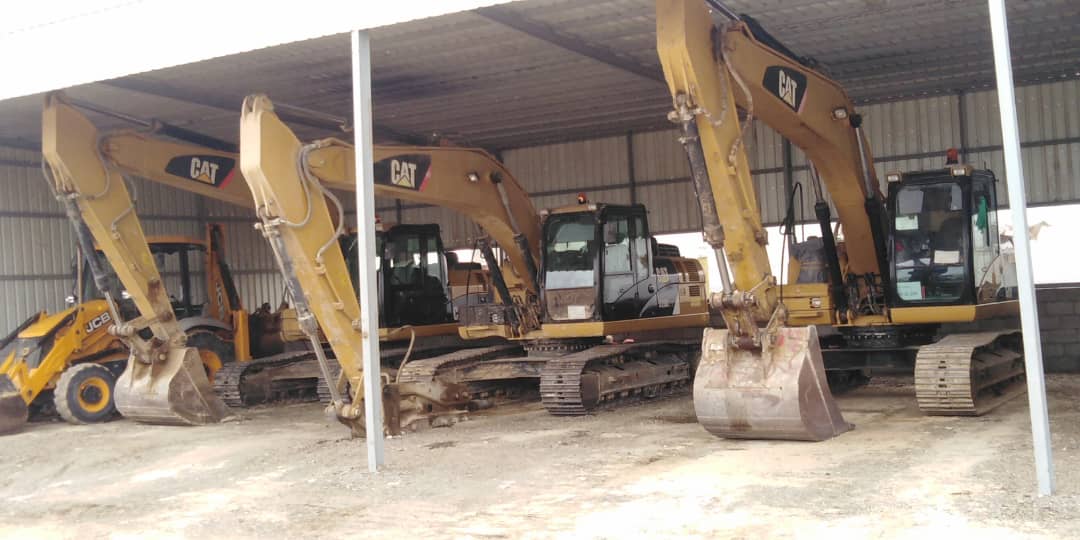 HadifAlDossary's tweet image. #Excavator #Caterpillar 320DL bucket with SPSP Licence and PWAS and Camera System, Including A/C, Fire Extinguisher
this excavator is without a breaker

City: Al Ahsa
Manufacture Year: 2014
Price: 20,000 SAR
Fuel Type: Diesel

#earthmoving #heavyequipments