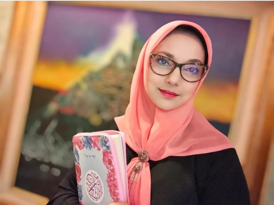 Alhamdulillah wa syukurillah, Islam menolongku... (Marissa Haque Ikang Fawzi)