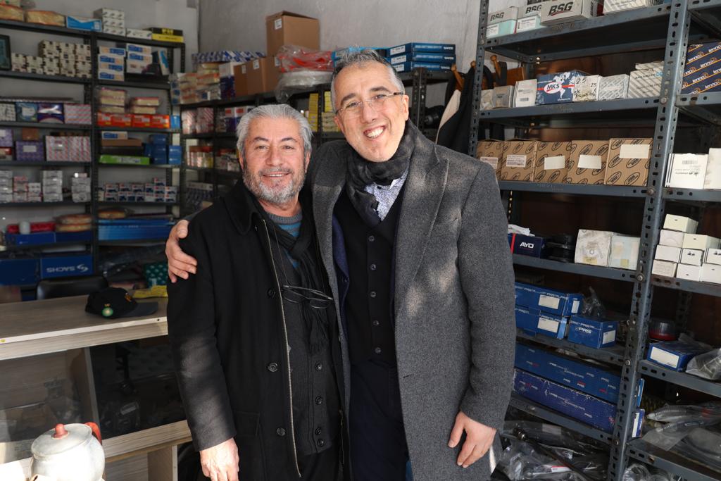 khacomtr's tweet photo. Başkan Savran Sanayiyi Karış Karış Geziyor

https://t.co/fgorOrXa4Z https://t.co/LJgCBCYAeB