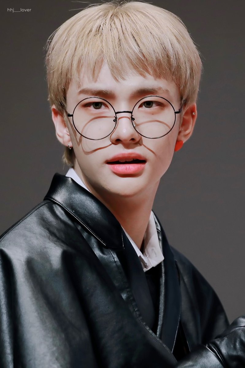 hhj___lover's tweet photo. 221022 위드뮤 HQ

이 날 진ㅉㅏ로 바보럿 ٩(- ̮̮̃-̃)۶

#StrayKids #스트레이키즈 #Hyunjin #현진 https://t.co/ZhQtLpzlIi