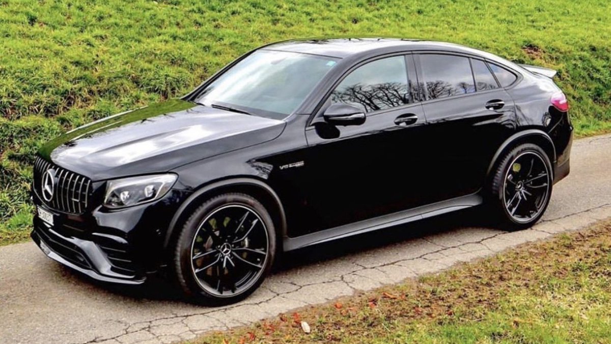 MercedesAddicts's tweet photo. Mercedes-AMG GLC63s 😎   #dreamcar #cars #car #carsofinstagram #supercar #carporn #supercars #mercedesaddicts https://t.co/vP5FsBveOx