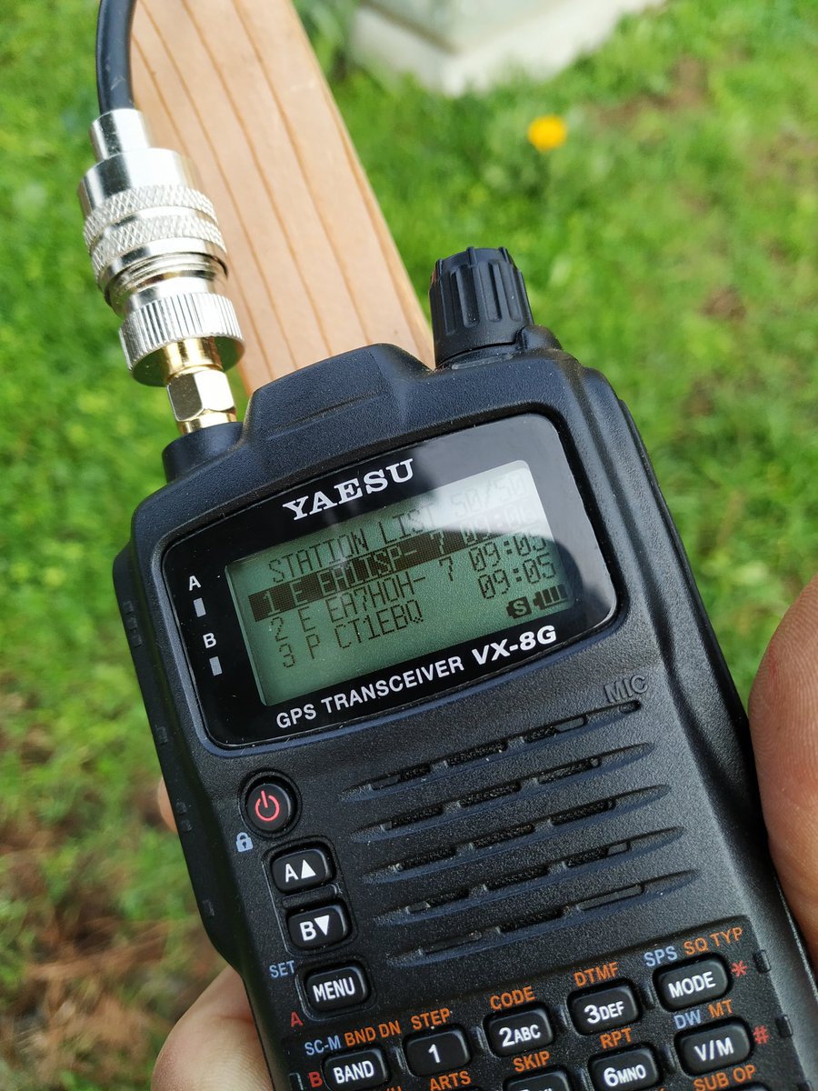lorenzoferrero's tweet photo. @RAFAGARTIER @Space_Station @ARISS_status @issfanclub @rs0iss @ure_es @URE_Jerez @emcomspain @ISS_Ham_Radio @AMSAT @AmsatSpain @arrl @RF2Space Mi estación portable #aprs para la #ISS @Space_Station @RAFAGARTIER @ast_josea @ARISS_status #hamradio #ct1ebq @AmsatSpain https://t.co/29ixaKeRQh