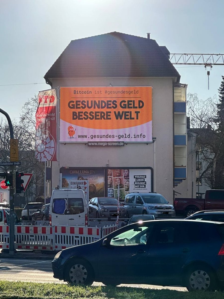 der_Frie's tweet photo. #bitcoin #gesundesgeld @darmstadt https://t.co/QaRC1Hb1uE