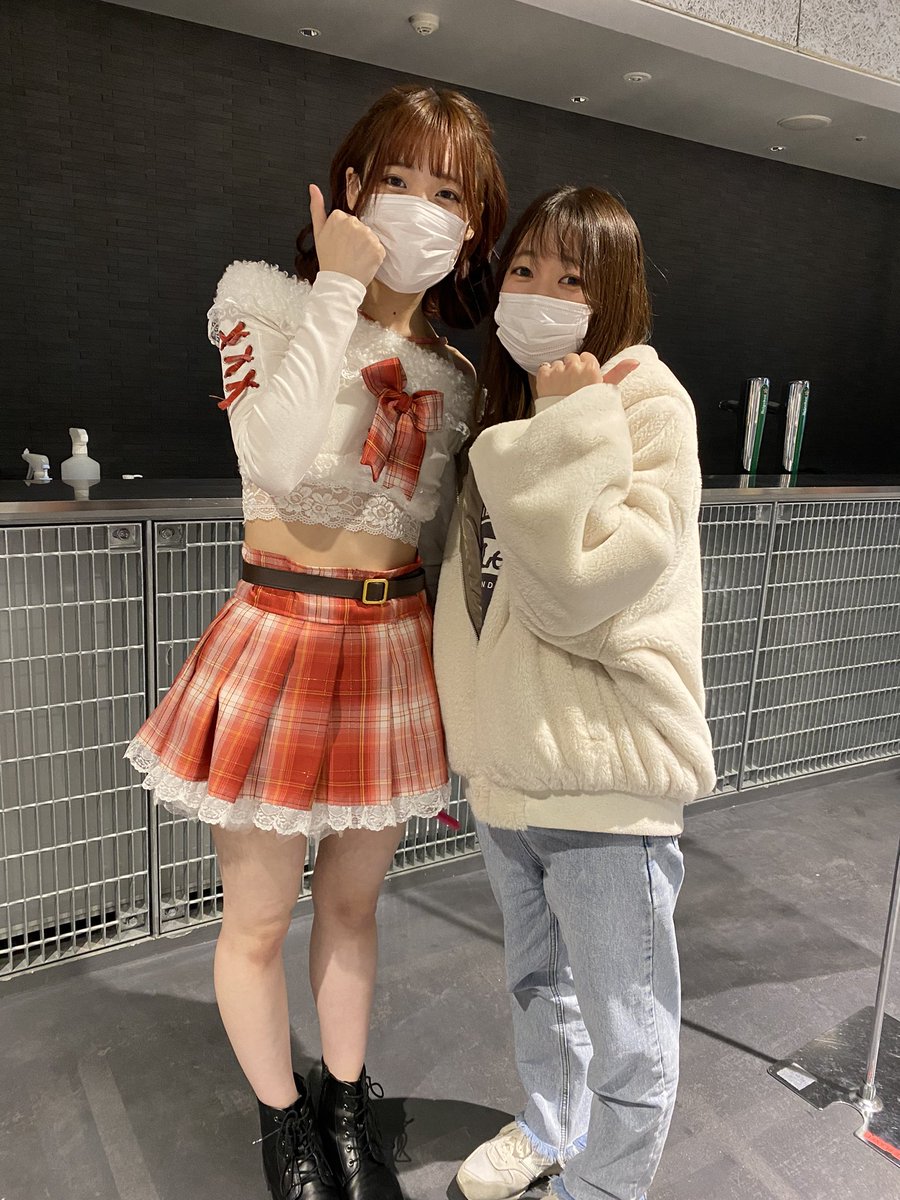 macroooonz's tweet photo. 人生初のチェキツイ📷♡ https://t.co/SJbVL75wBi