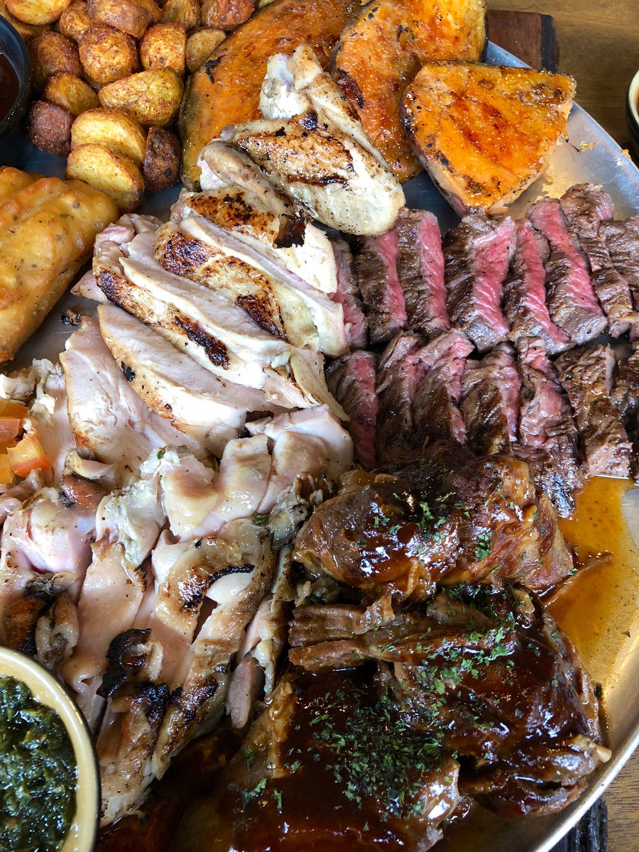 NINNASIM's tweet photo. Kalau suka daging-daging gini ya, TEERRBAAAIIKKK di Hungry Kitten Restaurant Malang ❤️✨ 

Ini setiap makanannya bomb bangeeett rasa, tekstur, kematangan, dan semua sausnya enaaak. https://t.co/QeywwIsrnH