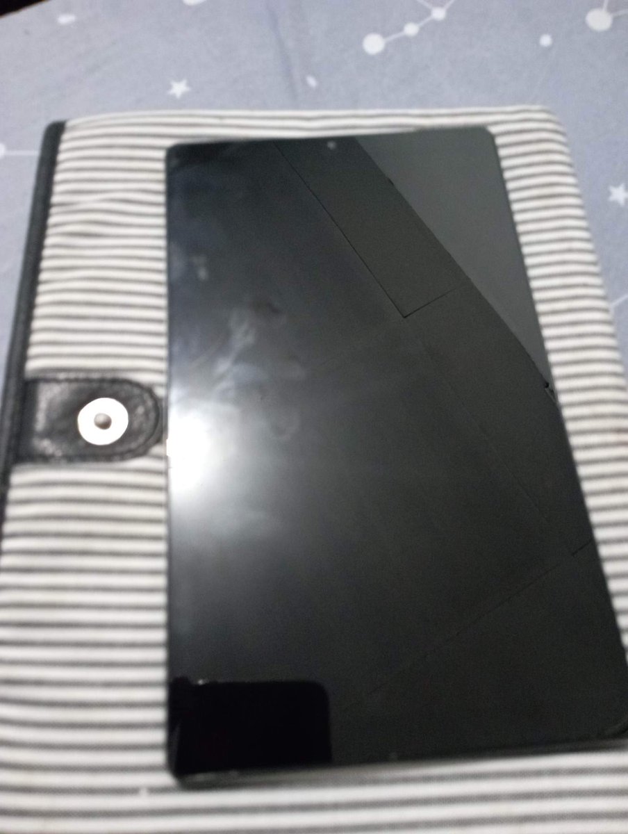 hyckbuys's tweet photo. re-post ulit !

will be doing a 50 pesos gcash giveaway once this tablet is sold. 

Samsung Galaxy Tab A7 Lite
— 32GB storage, 3GB RAM
— Great for online classes and streaming services 
— battery can last up to 10 hours with continuous use

(++) https://t.co/VifwORqYfi