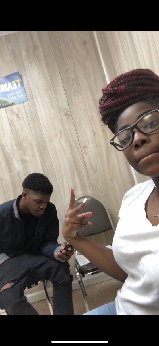 LoriaaPerkins's tweet photo. #LONGLIVEGEE💔 my everything, my heart, my go-to, my protector, MY MAMA FIRST CHILD. this shit be having me so hurt https://t.co/ZfdhHc3E9r