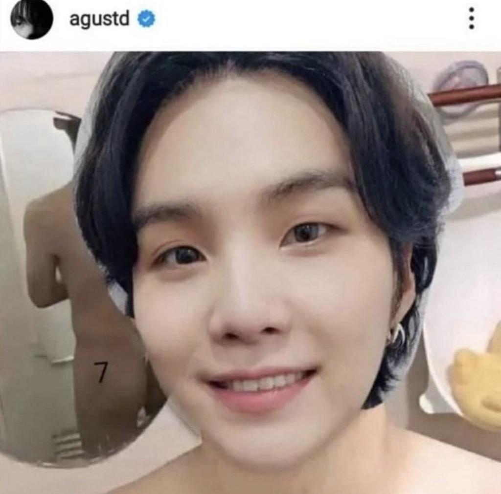 SOSO_SGGENIUS's tweet photo. @winnttaebear Yoongi https://t.co/WDhLbjfXxv