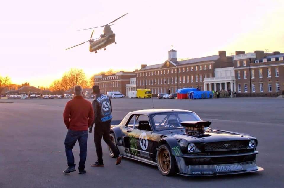 bunnie_tweet's tweet image. Previous phone photos of Behind the scenes @ #topgear #gymkhana London being filmed with @Matt_LeBlanc and #kblock43 #kenblock #woolwich #royalArsenal #Hoonicorn #rip