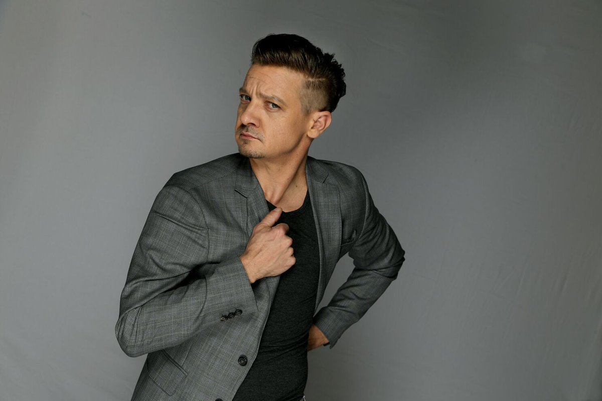 Jeremy Renner Out of Surgery After Suffering 'Blunt Chest Trauma and Orthopedic Injuries' from Accident
#hotgossipnewz #JeremyRenner #OutofSurgery #Suffering #BluntChestTrauma #OrthopedicInjuries #Accident
hotgossipnewz.blogspot.com/2023/01/jeremy…