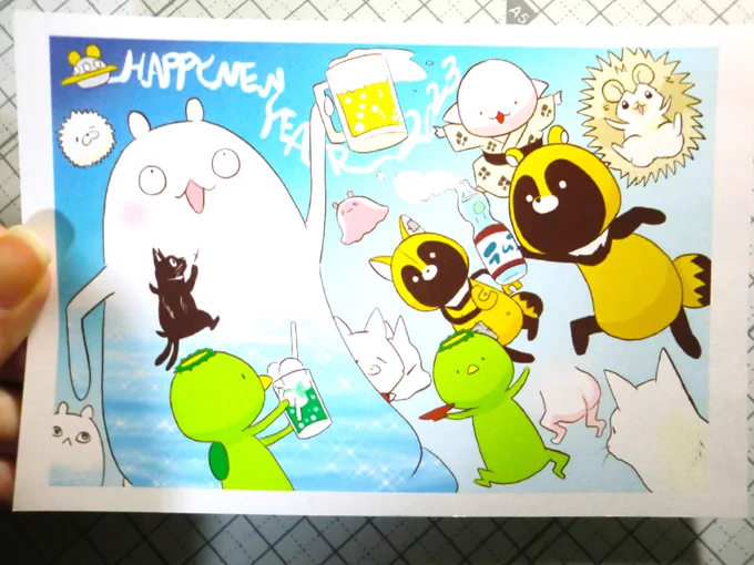 こう周りが白くフチになるかんじですね。印刷してくれた方も何名かいらっしゃるようです。またいずれたぬきの時みたくローソンで印刷できるシールとかもつくってみたいです。 