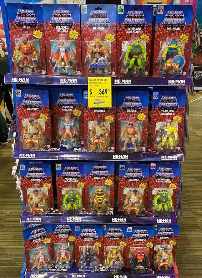 LostParadiseTo1's tweet photo. Expo toys World Trade Center Mexico 2022- 23... Wow ! https://t.co/qvX4peEQ77