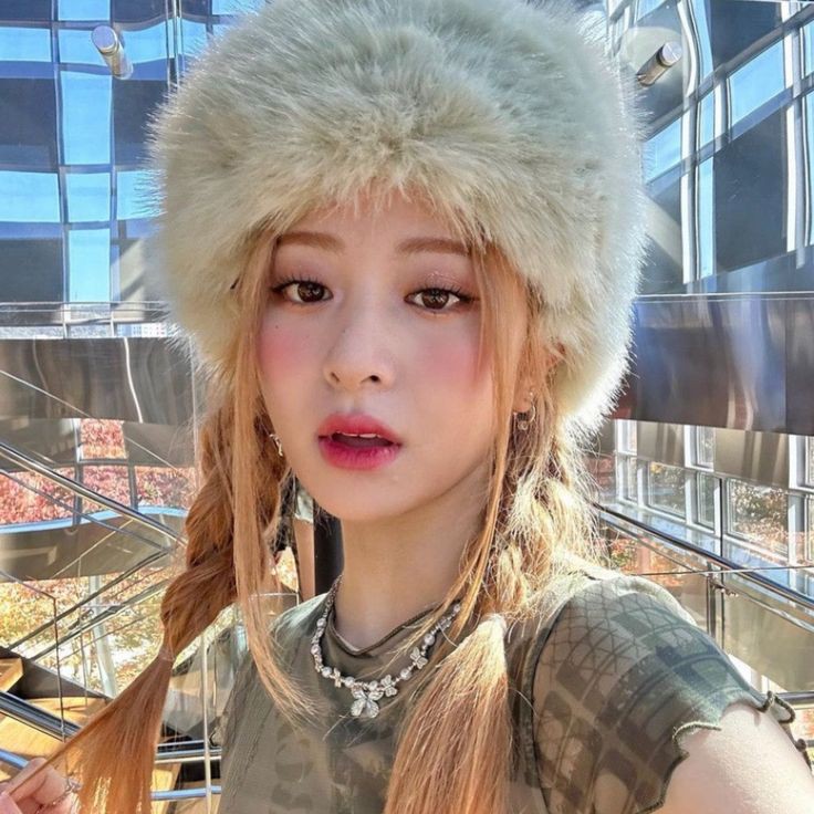 luvaeul's tweet photo. [ day 1 | starting over ]
#stantwt #kpopstan #kpoptwt

꒰ lf moots εïз 

i'm mira ☺︎︎ she/her :: m¡nor ʚ intj ɞ  

i stan :: blackpink,  ive,  lesserafim,  gidle,  enhypen,  nmixx,  itzy,  newjeans,  ygngg 

— follow / ♡ to be moots ! https://t.co/ljea6Toqqy