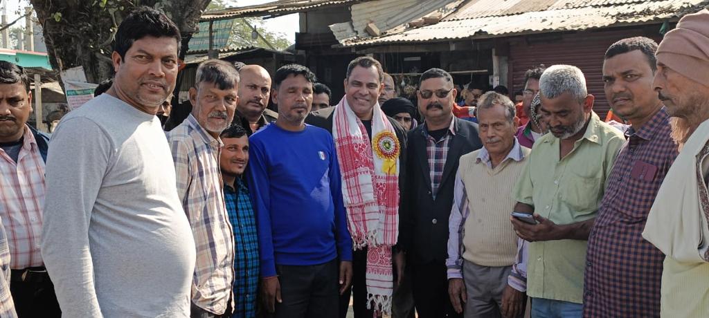Habib_M_C's tweet photo. Under the directive of @BJP4Assam for booth strengthening mission, I held a meeting with booth president at Sila village under Goma mandal in #Chenga LAC in #Barpeta district today.
#boothsasktikoron https://t.co/ylxmp9e0au