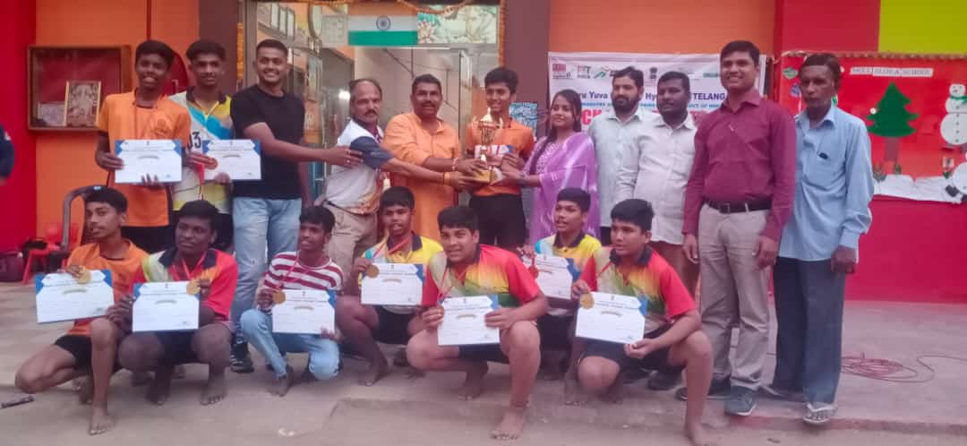 BohiniDarshan's tweet photo. Participated in Sports meet conducted by Nehru Yuva Kendra at Ziaguda division. https://t.co/B4zLrqG0XK