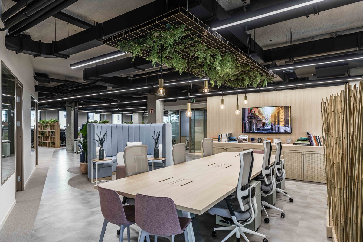 CBRE_es's tweet photo. La firma de capital riesgo @PermiraNews ha confiado en nuestro equipo de #CBREDesignCollective para realizar el #ProjectManagement, el diseño y la ejecución de sus nuevas oficinas en el centro de #Madrid.

#CBREProjectManagement #InteriorDesign #OfficeDesign https://t.co/tnYCRV59r4