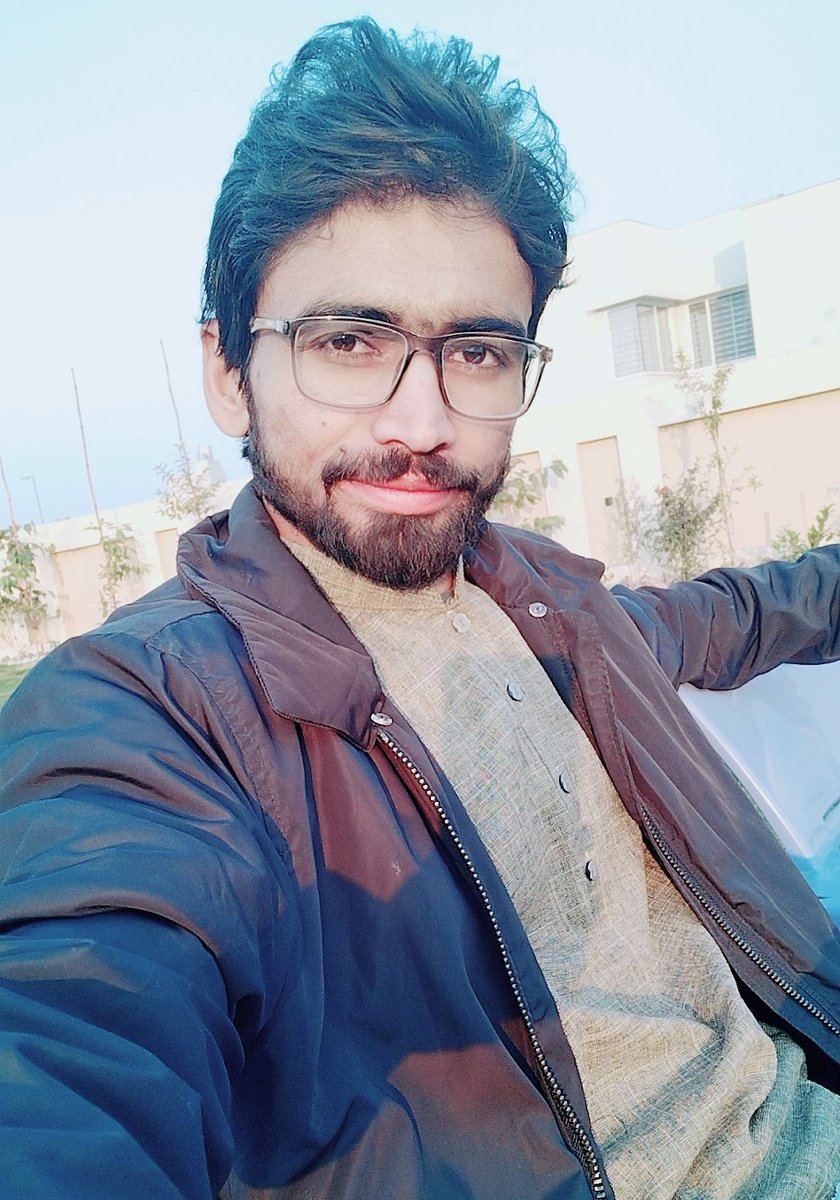 AhsanSipra_'s tweet photo. تنہائی میں بھی ایک ہجوم ہوتا ہے اپنی پسند کے سبھی لوگ وہاں جمع ہوتے ہیں ...!
 #First_Selife_2023
#RandomThoughts #RandomClik https://t.co/TK1Mi6nuhc