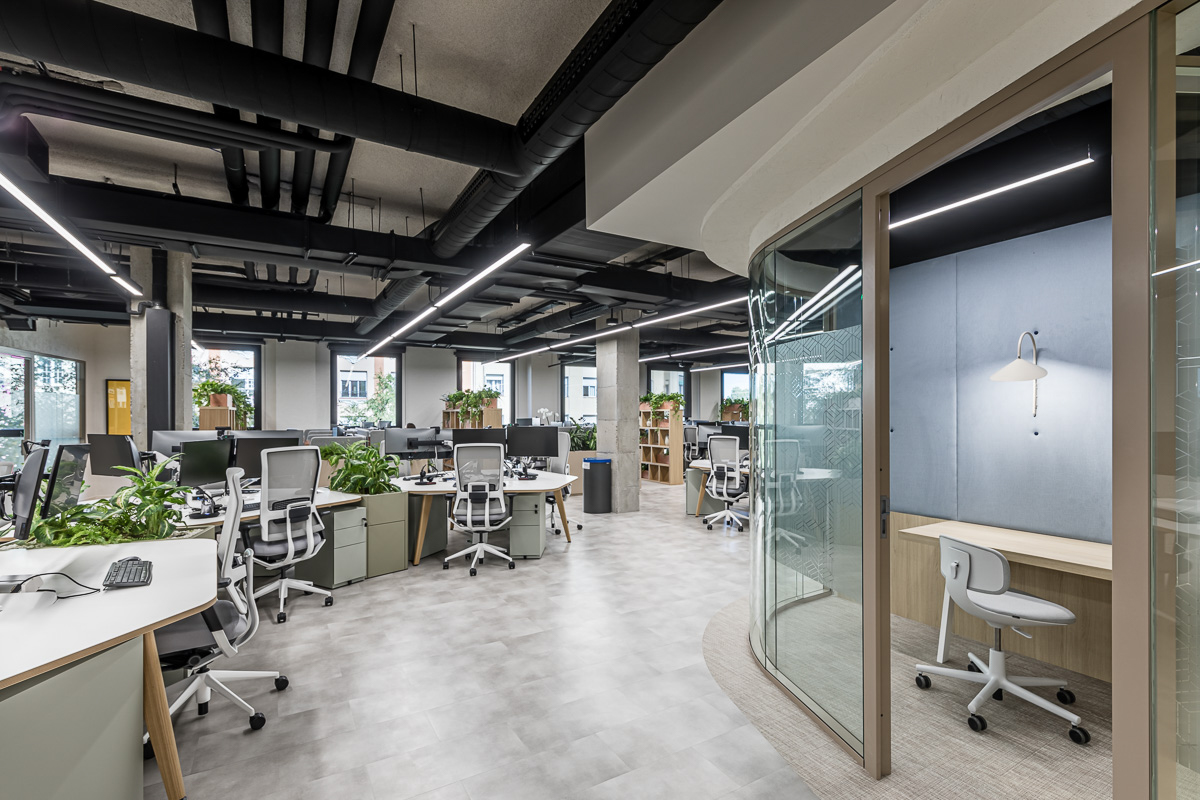 CBRE_es's tweet photo. La firma de capital riesgo @PermiraNews ha confiado en nuestro equipo de #CBREDesignCollective para realizar el #ProjectManagement, el diseño y la ejecución de sus nuevas oficinas en el centro de #Madrid.

#CBREProjectManagement #InteriorDesign #OfficeDesign https://t.co/tnYCRV59r4