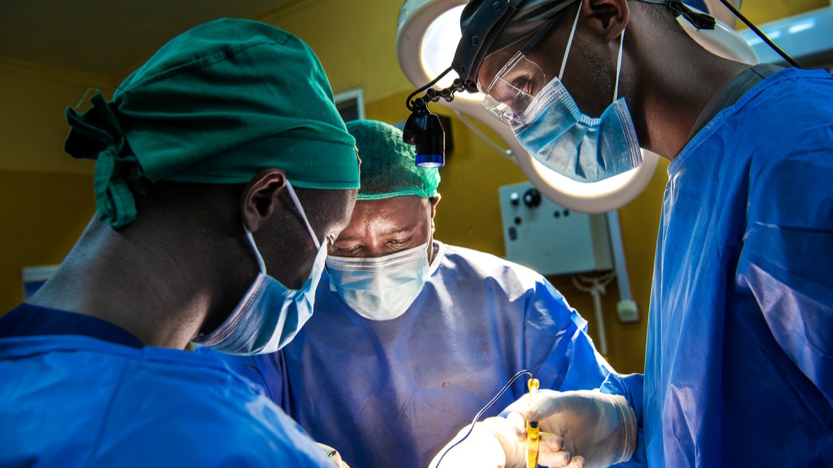 Operation Smile UK tweet media
